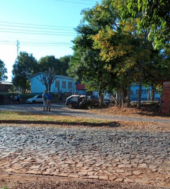 Condutor fica gravemente ferido após acidente de trânsito em Jóia - foto 2