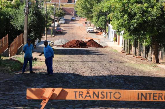 Pavimentação urbana e rural: projeto de melhoria das vias públicas do município - foto 3