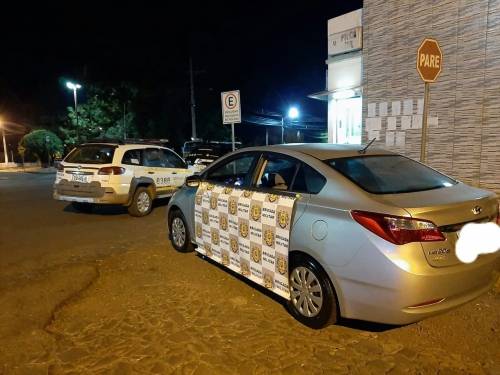 Fato ocorreu na madrugada deste domingo