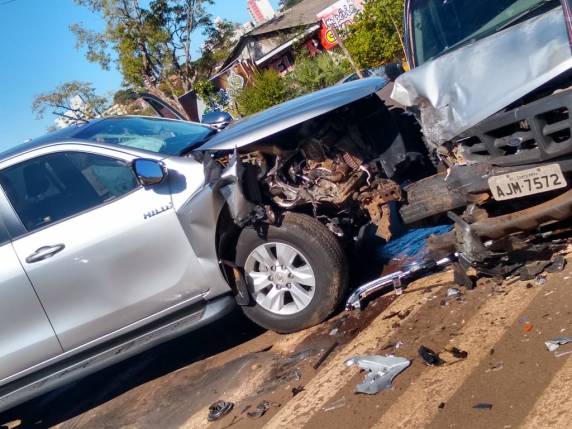 Acidente na Avenida Tuparendi em Santa Rosa - foto 3