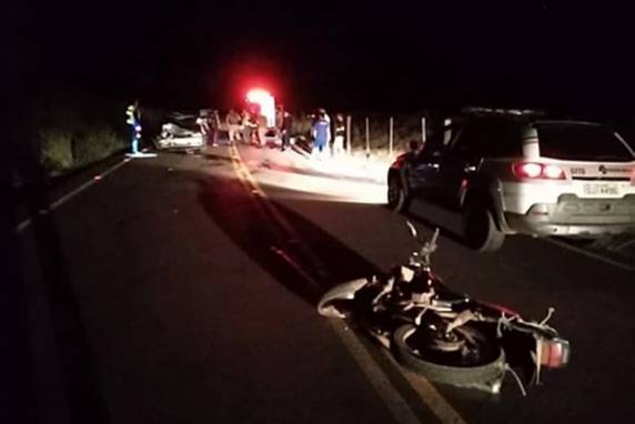 Acidente de trânsito com morte foi registrado por volta das 19hs desta segunda-feira (15)