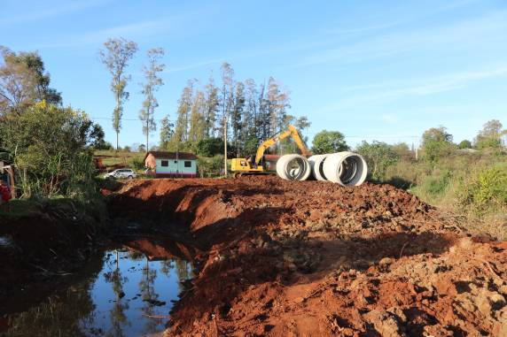 Infraestrutura: Três de Maio com diversas obras em andamento - foto 5