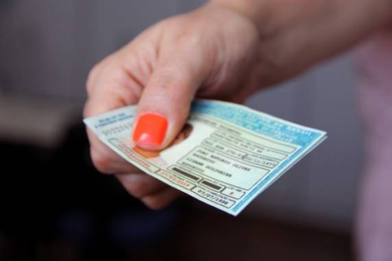 Plenário seguirá a análise dos destaques na quarta-feira
