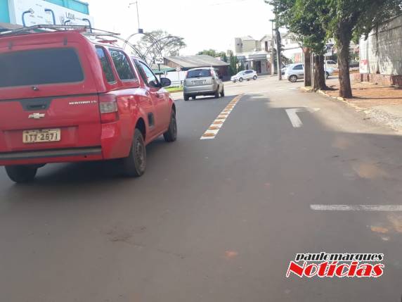 Motoristas pedem a inversão de mão na Rua Rio de Janeiro, no Centro de Três de Maio - foto 3