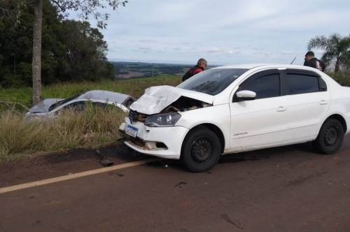 Colisão ocorreu por volta das 11 horas dessa sexta-feira