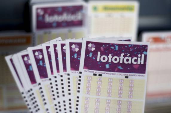 Confira as dezenas sorteadas e os resultados da Quina