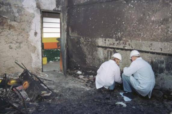 Vítimas tinham entre dois e três anos. Elas estavam na mesma sala quando fogo teve início em aquecedor elétrico