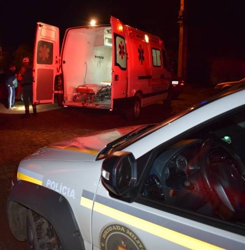 Motociclista ficou ferido em acidente de trânsito na Rua Pacaembú, em Crissiumal - foto 2