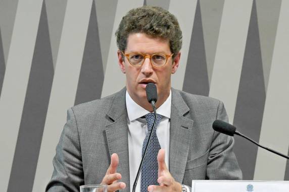 A Procuradoria acusa o ministro de promover 