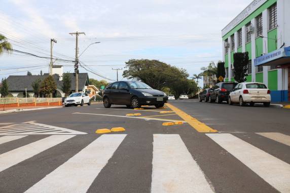 Mudanças no trânsito são realizadas na Avenida Avaí - foto 2