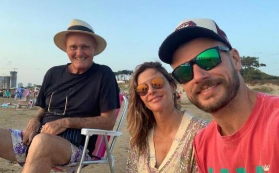 Segundo relato da apresentadora em rede social, Cleomar Lima passou quase 120 dias internado lutando contra a covid-19 e as consequências da doença