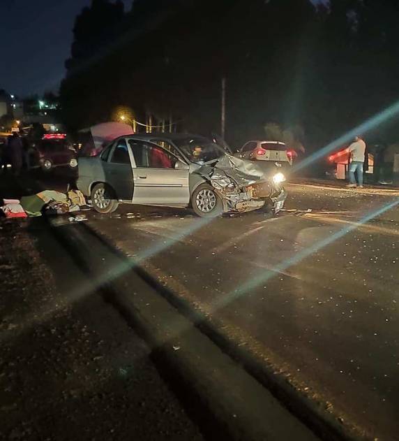 Colisão envolve dois veículos na ERS 324 em Trindade do Sul - foto 3