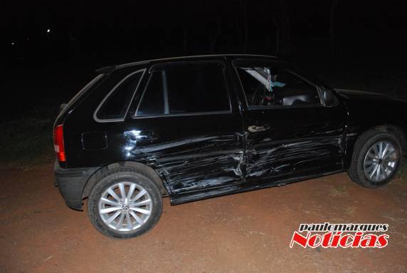 Colisão envolve dois veículos no trevo da RS 342 em Três de Maio - foto 3
