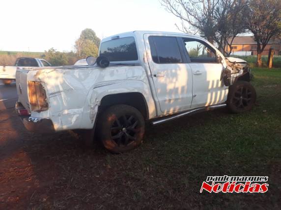 Saída de pista na RS 342 em Três de Maio - foto 3