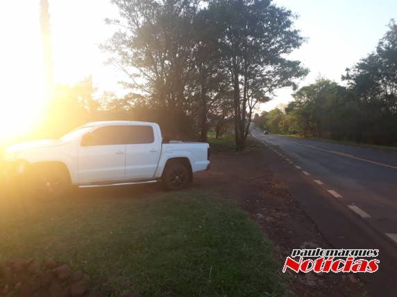 Saída de pista na RS 342 em Três de Maio - foto 5