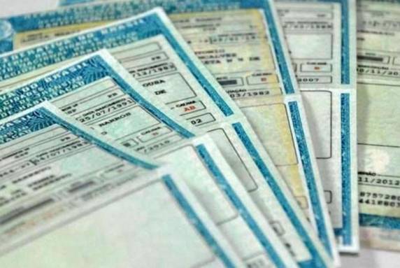 Modalidade foi permitida em portaria publicada pelo Detran-RS. Objetivo é diminuir fila de candidatos que aguardam pelos exames