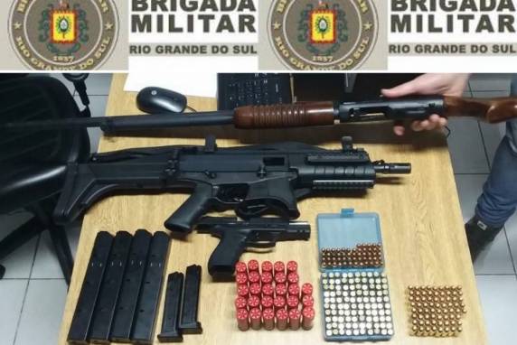 O 1°Esquadrão/ROCAM efetuou a prisão e a apreensão de armas no início da madrugada deste sábado (29), em Passo Fundo.