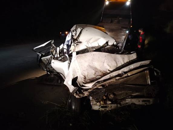 Colisões foram registradas na madrugada deste sábado, na BR-282, na Serra catarinense, e na BR-280, no Norte do estado