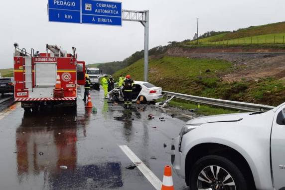 Bruna Ortiz Vargas morreu no local do acidente e o namorado dela Marcony Abramowicz, morreu quando recebia atendimento no hospital de Soledade