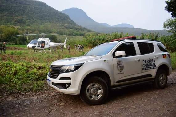 Agência bancária foi roubada por três pessoas que fizeram reféns
