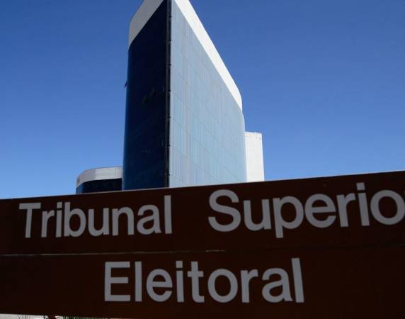 Primeiro turno está marcado para 15 de novembro, e o segundo, para 29 de novembro