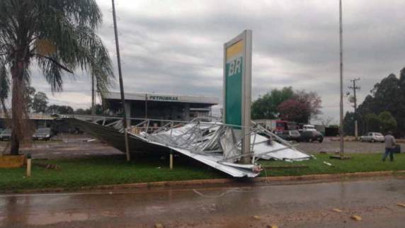 Temporal castiga cidade de Santo Ângelo - foto 4