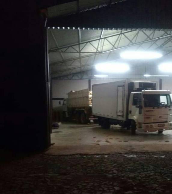 Brigada Militar/4º BPAF apreensão de 6.800 Kg de camarão em Tucunduva - foto 3