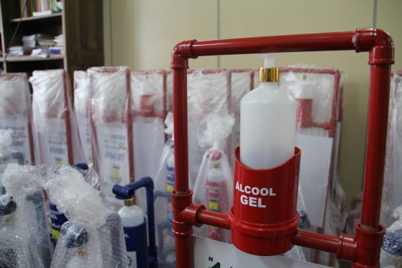 Totens de álcool em gel: ação de prevenção e combate ao coronavírus - foto 2