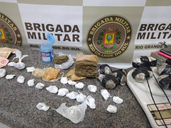 Brigada Militar de Ijuí prende casal por tráfico de entorpecentes - foto 2