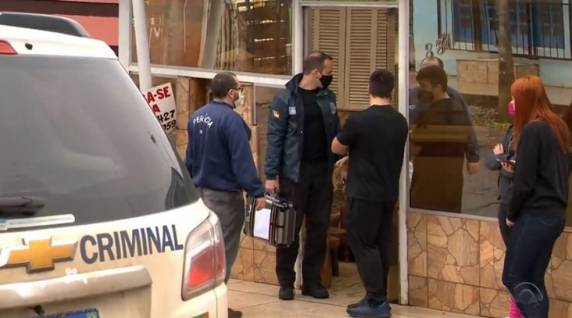Homem que participou do assalto com morte de Elsa Dipp dos Santos, de 76 anos, era procurado pela polícia. Investigação concluiu que cuidadora da idosa planejou o crime com a família