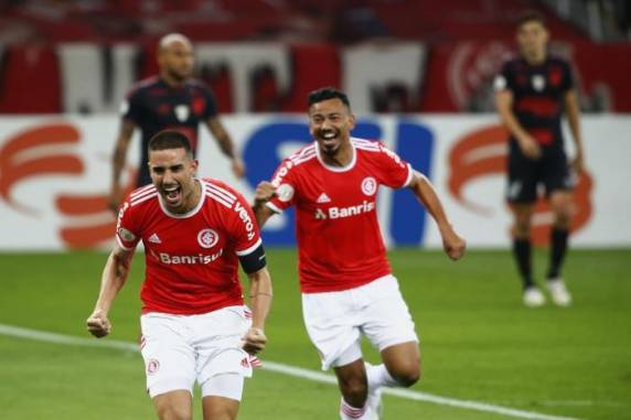Colorado fez 2 a 1 e retomou vice-liderança do Brasileirão