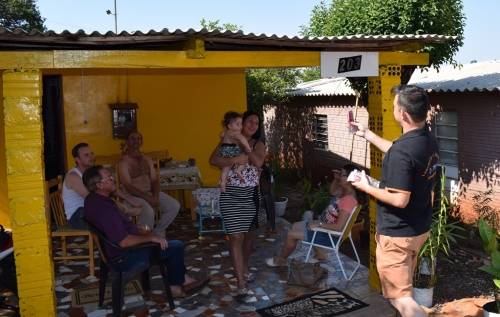 Boa ação da Lancheria e Sorveteria Q-Fria distribuiu centenas de picolés no Dia das Crianças em Crissiumal - foto 3