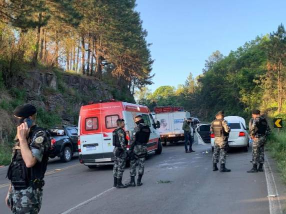 Troca de tiros ocorreu na Rota do Sol, após perseguição que começou no bairro Pioneiro