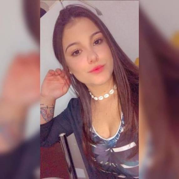 Dos denunciados, um está foragido, três estão presos e outro está em liberdade, segundo o MP. Corpo de Paula Schaiane Perin Portes foi encontrado em agosto, no interior do município