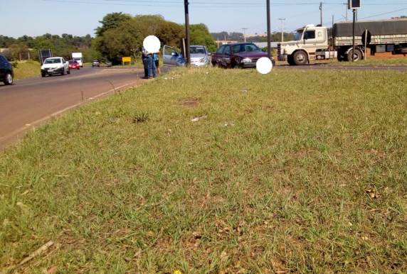 Acidente com danos materiais no trevo da BR 285 com a ERS 342 em Ijuí - foto 3