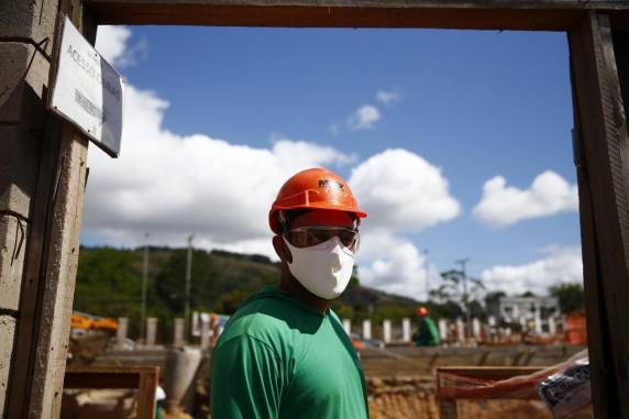 Após fechar quase 135 mil empregos de março a junho, Estado criou 24,2 mil de julho a setembro. Fim de políticas de estímulo, como o auxílio emergencial, ameaça reação em 2021
