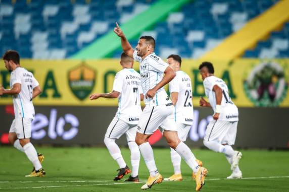 Diego Souza e Jean Pyerre marcaram, e Tricolor fez 2 a 1, na Arena Pantanal
