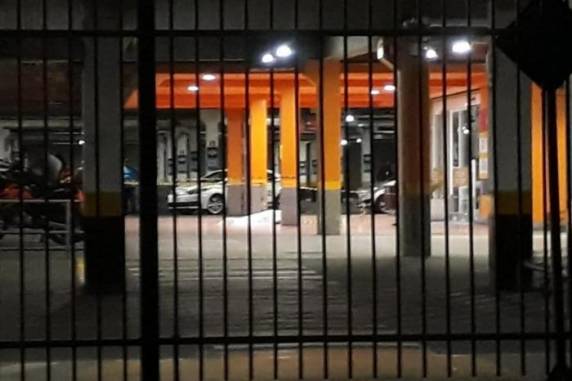 Caso aconteceu no Carrefour do bairro Passo D'Areia, e envolveu um segurança e um PM temporário