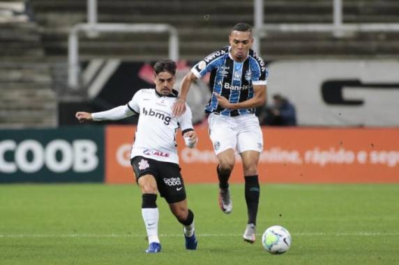 Tricolor não soube aproveitar expulsões do adversário e desperdiçou chance de encostar no G-4