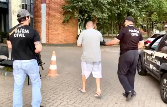 André da Silva Dutra, 46 anos, o Gordo Dé, foi preso no último domingo, quando deixava um supermercado em Bombinhas