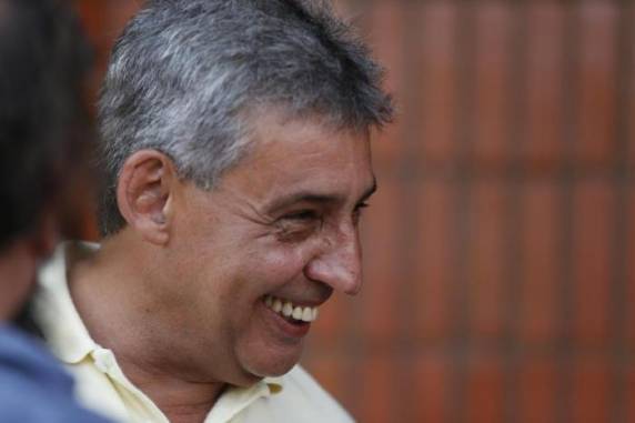 Candidato do MDB, natural de Goiás, sofreu com o crescimento da adversária Manuela D?Ávila na reta final, mas teve força para resistir e confirmar a vitória a partir de uma aliança com a direita