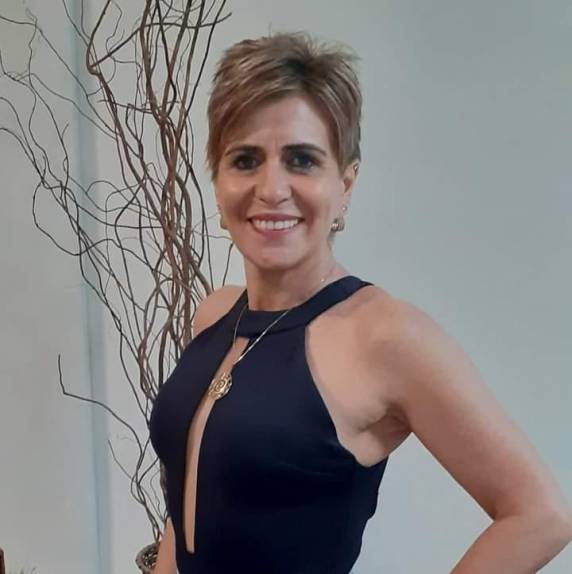 Jane dos Santos Schuster, de 46 anos, não resistiu aos ferimentos e foi a óbito no local