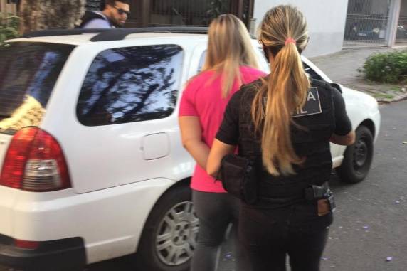 Polícia Civil combate quadrilha que roubava carros de luxo na Região Metropolitana - foto 2