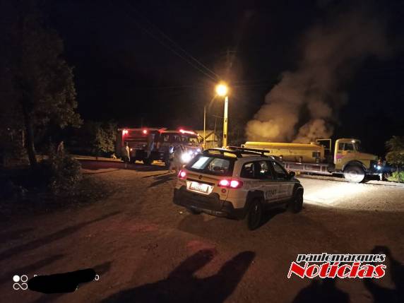 Homem morre carbonizado em incêndio em residente no interior de Porto Mauá - foto 4