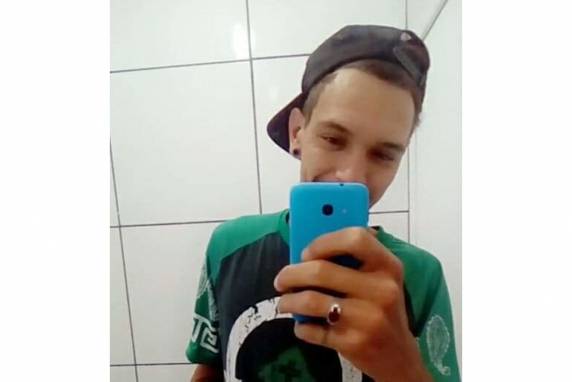 Ele foi socorrido e levado ao Hospital Santo Ângelo, mas em virtude da gravidade dos ferimentos não resistiu