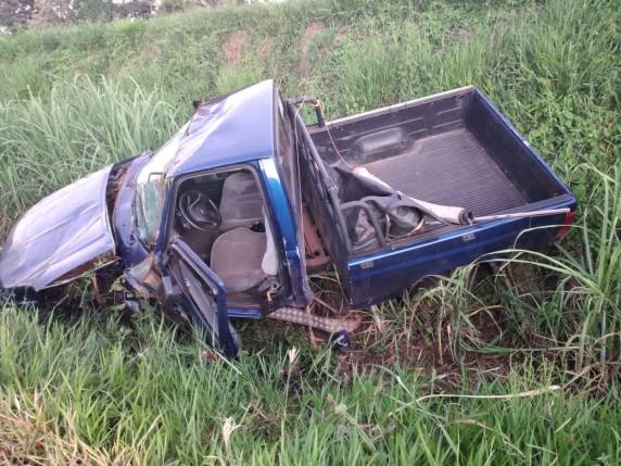Colisão entre veículos deixa um homem ferido na BR 472 em Três de Maio - foto 2