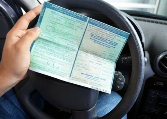 Órgão seguirá cobrando valor por expedição de licença, mesmo com o fim da impressão do documento