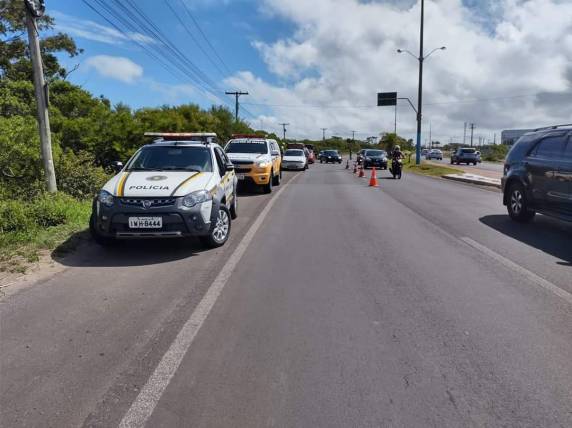 Comando Rodoviário da Brigada Militar intensifica fiscalização na operação do feriado de Navegantes - foto 2