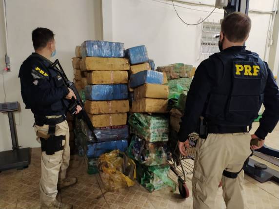 A ação representa um prejuízo superior a 2 milhões de reais ao crime organizado