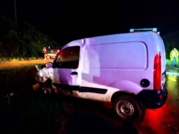 Acidente com múltiplas vítimas é registrado na ERS-324 em Pontão - foto 6